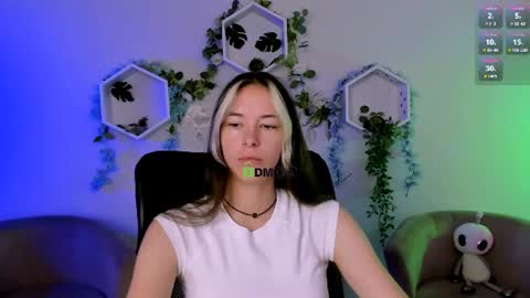 Snapshot of lia_dream_ chatting on July 2026 08:32:01 AM lia_dream_ online show from July 2026 08:32:01 AM