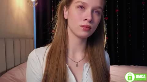 Lia  online show from February 2026 01:09:02 PM