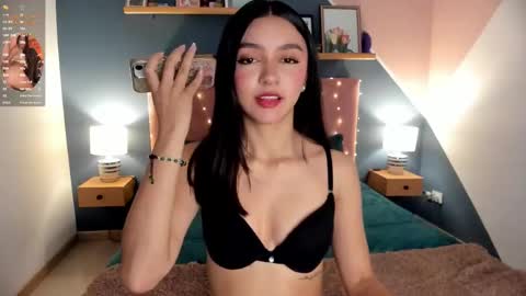 Lia online show from September 2025 08:55:02 PM