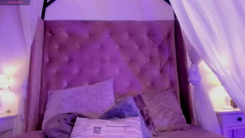 Lia online show from November 2025 07:24:02 PM