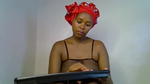 lia online show from September 2025 08:20:02 PM