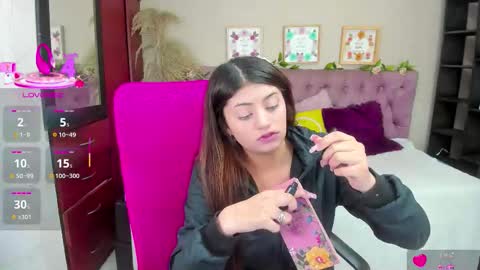 lia online show from December 2025 12:56:01 PM