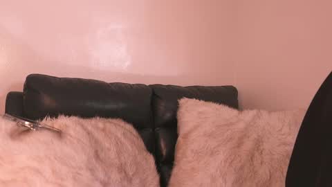 liaa online show from April 2026 04:27:01 AM