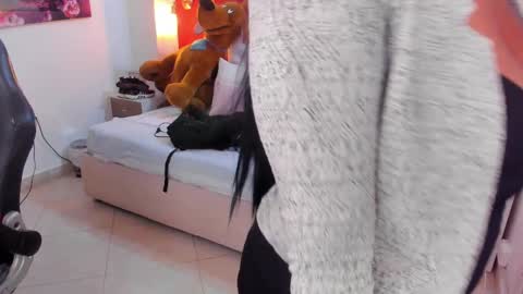 Snapshot of lia_mariana chatting on March 2025 11:06:01 PM lia_mariana online show from March 2025 11:06:01 PM