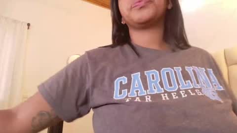 Snapshot of lia_mariana chatting on September 2025 05:46:01 PM lia_mariana online show from September 2025 05:46:01 PM