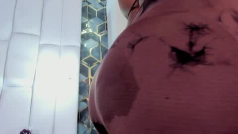 lia_mariana online show from April 2026 05:08:02 AM