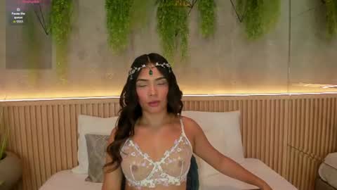 lia_montclair online show from July 2026 12:01:01 PM