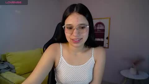 lia_rose_ch online show from June 2026 12:26:02 PM