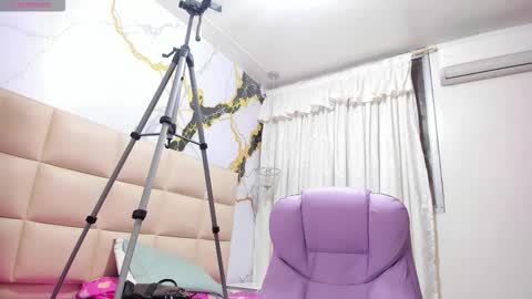 Snapshot of lia_sexx1 chatting on February 2026 12:16:01 PM Lia online show from February 2026 12:16:01 PM