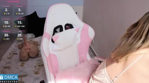 lia summer1 online show from June 2026 06:35:02 PM