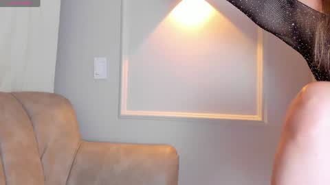 liz walton online show from January 2025 12:04:02 PM