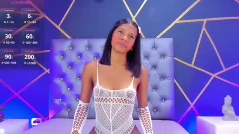 Lia online show from September 2025 06:18:02 PM