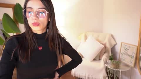 Snapshot of liaaa___ chatting on September 2025 02:18:02 PM Lia online show from September 2025 02:18:02 PM