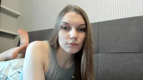Julia  online show from July 2026 05:09:02 PM