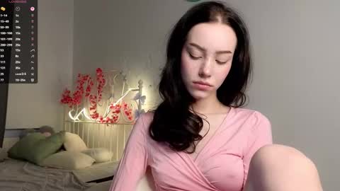 Lia  online show from February 2026 10:01:01 AM