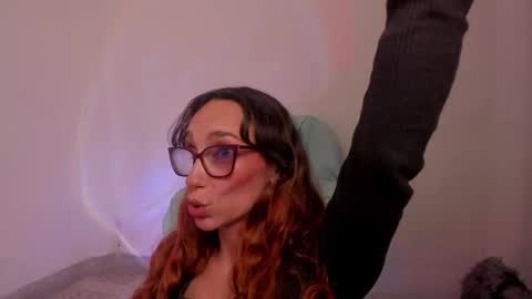 lh6 9c online show from December 2025 03:30:01 PM