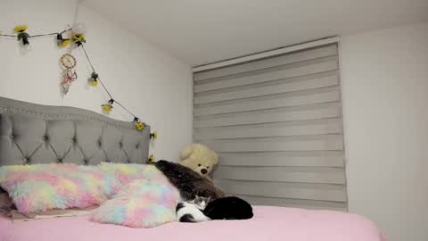 Lia  online show from March 2025 11:27:02 PM