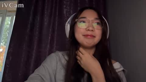 liaisonx_rosa online show from October 2025 11:43:02 AM