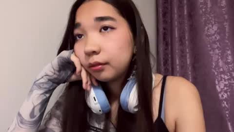 liaisonx_rosa online show from November 2025 02:50:02 PM