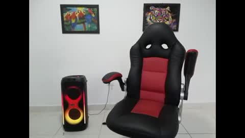 Andres online show from October 2025 09:37:01 PM