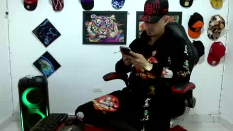 Andres online show from January 2026 10:37:02 PM