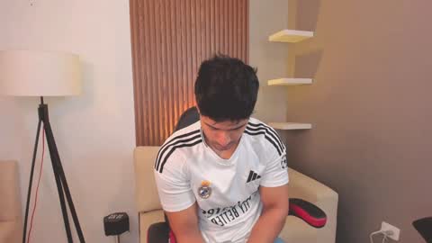 Liam Collins online show from January 2025 11:33:02 AM