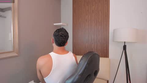 Liam Collins online show from February 2025 11:44:02 AM