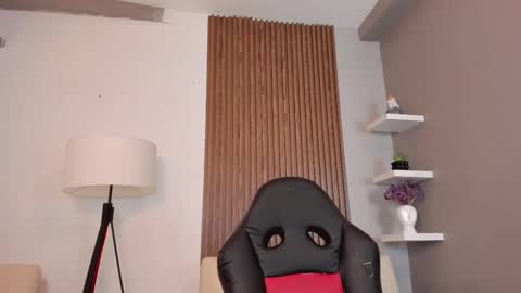 Liam Collins online show from February 2025 11:36:02 AM