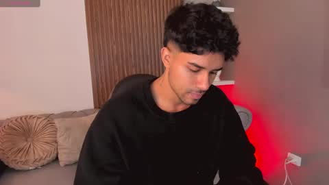 Liam Collins online show from March 2025 11:33:02 AM