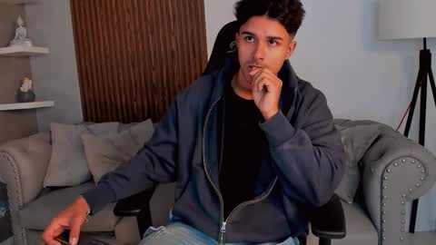 Liam Collins online show from September 2025 11:45:02 AM