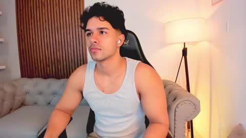 Liam Collins online show from November 2025 11:54:01 AM