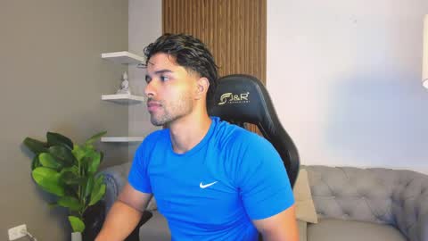 Liam Collins online show from April 2026 11:50:02 AM