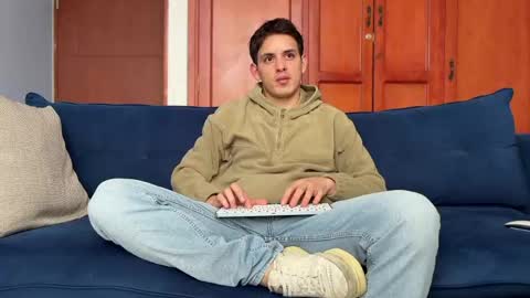 Snapshot of liam_enzho chatting on May 2026 04:36:02 PM Liam online show from May 2026 04:36:02 PM
