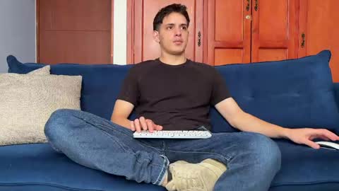 Snapshot of liam_enzho chatting on June 2026 03:06:01 PM Liam online show from June 2026 03:06:01 PM