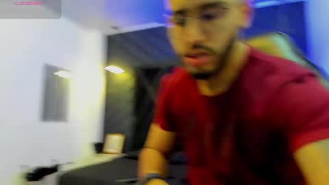 LIAM KLEIN online show from November 2025 11:09:01 AM