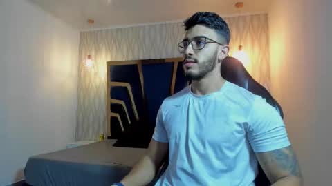 LIAM KLEIN online show from March 2026 11:26:01 AM