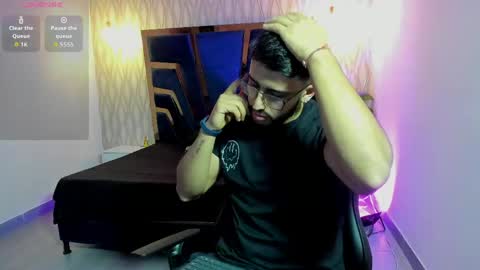 Snapshot of liam_kleiin chatting on April 2026 11:12:01 AM LIAM KLEIN online show from April 2026 11:12:01 AM