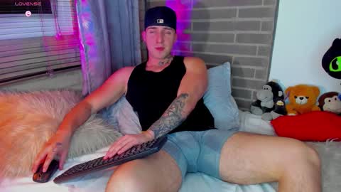 liam online show from January 2026 03:44:01 AM