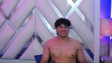 liam online show from September 2025 09:58:01 PM