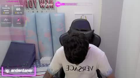 Snapshot of liam_play chatting on June 2026 05:37:01 AM LIAM online show from June 2026 05:37:01 AM