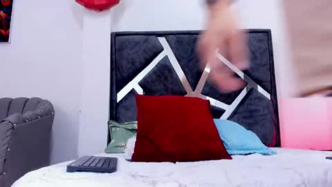 Call me Lian online show from January 2026 01:05:02 PM