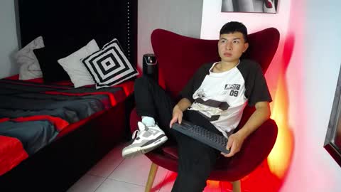 Snapshot of liam_sean chatting on February 2026 11:54:01 AM Liam online show from February 2026 11:54:01 AM