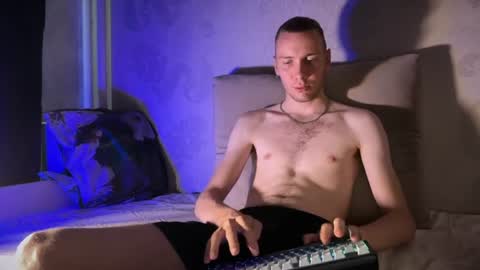 Snapshot of liam_shadow chatting on June 2026 10:15:01 AM Liam Shadow online show from June 2026 10:15:01 AM