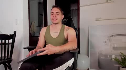 Liam online show from February 2025 08:10:01 PM