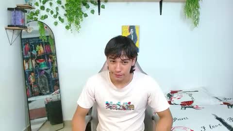 liamxul online show from September 2025 07:06:02 PM