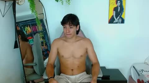 liamxul online show from October 2025 07:45:01 PM