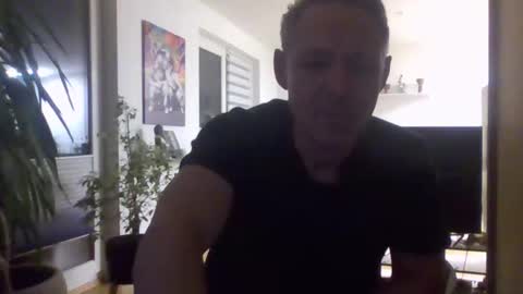 Ron online show from December 2025 08:59:02 PM