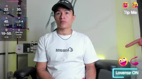 LiamDeep online show from November 2025 04:30:01 PM