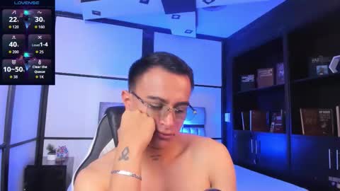 LiamDeep online show from March 2026 11:33:01 PM