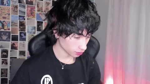 Liam online show from September 2025 07:12:01 AM